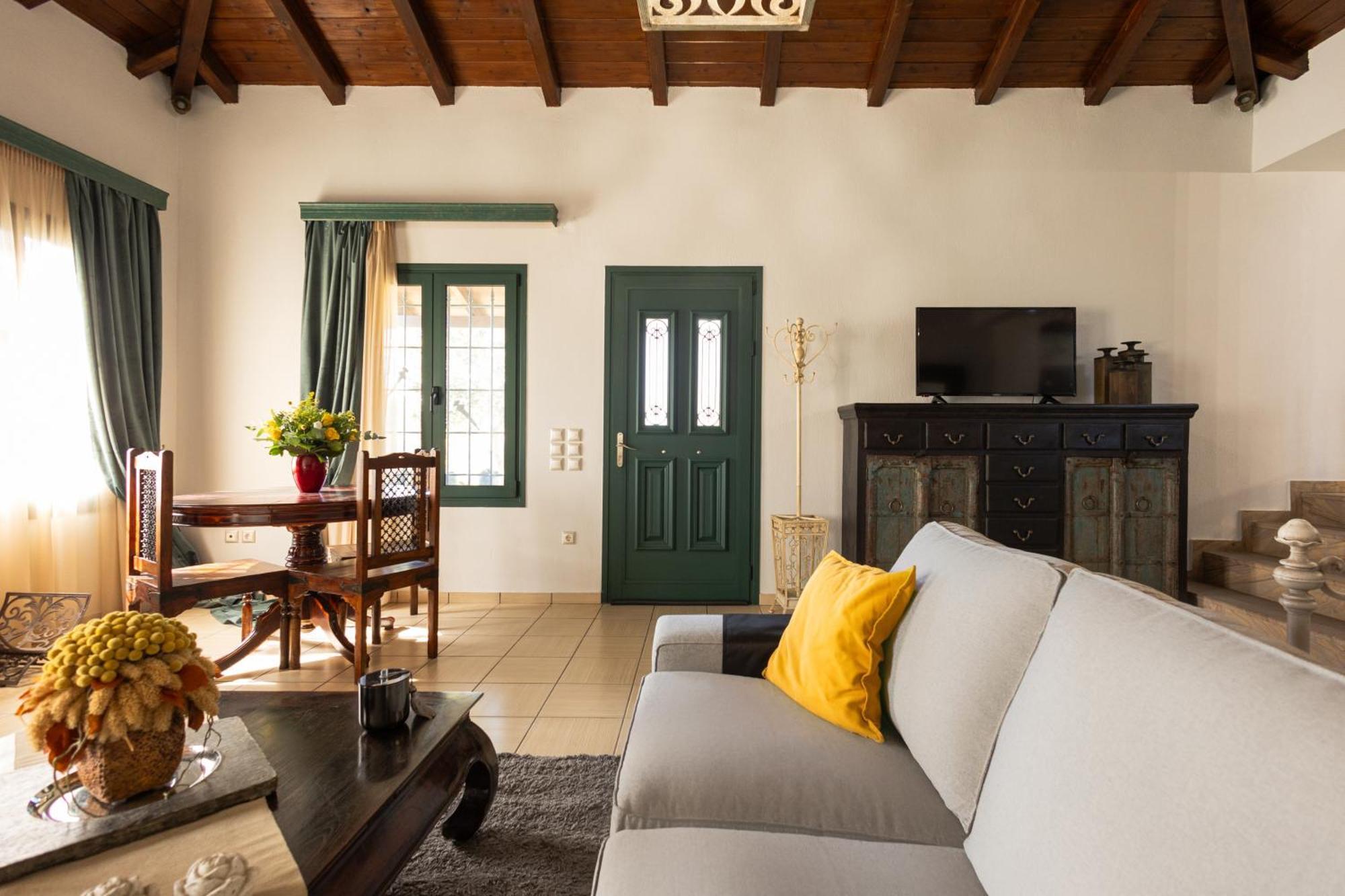 The Hobbit Hole Villa Trikala  Exterior photo