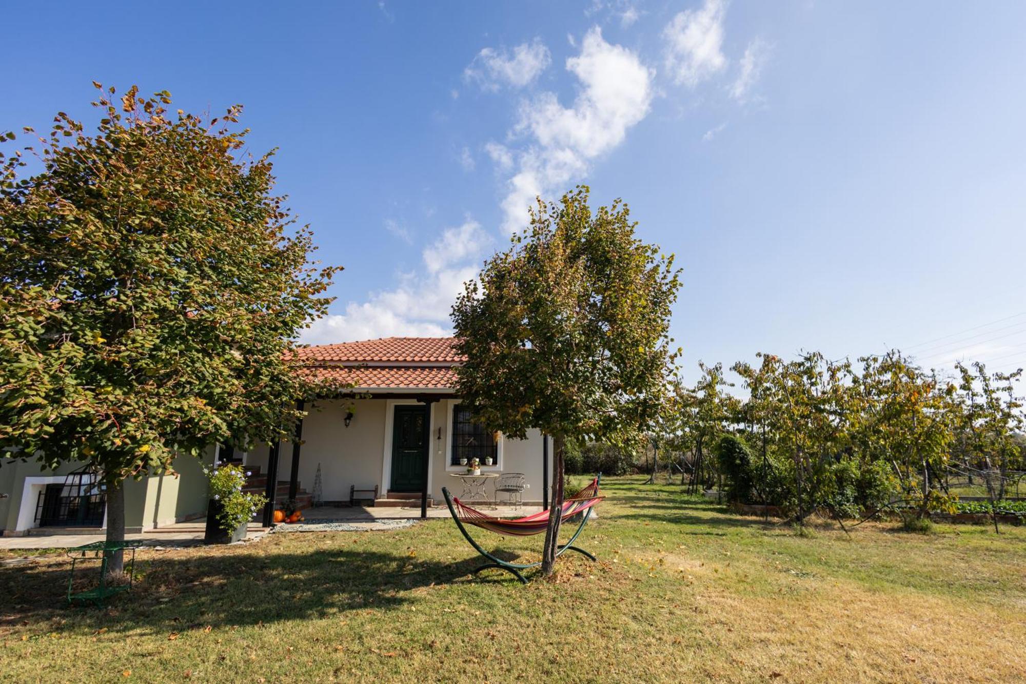 The Hobbit Hole Villa Trikala  Exterior photo